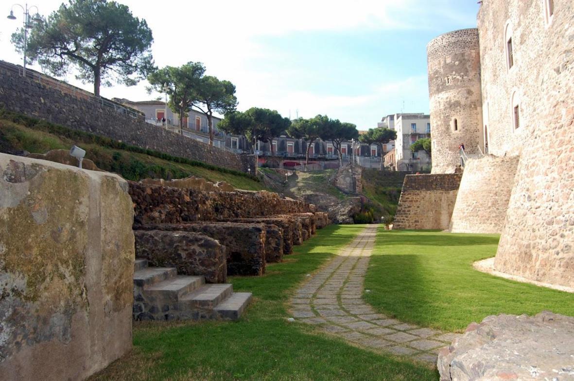 Borgo Santa Caterina Villa Катания Екстериор снимка